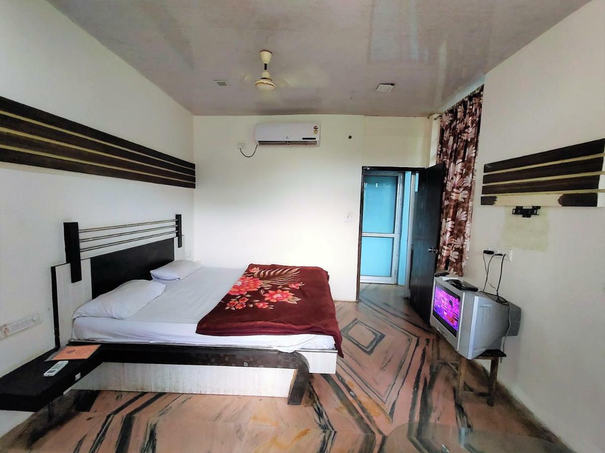 Green View Cottage อาบูโรด ภายนอก รูปภาพ
